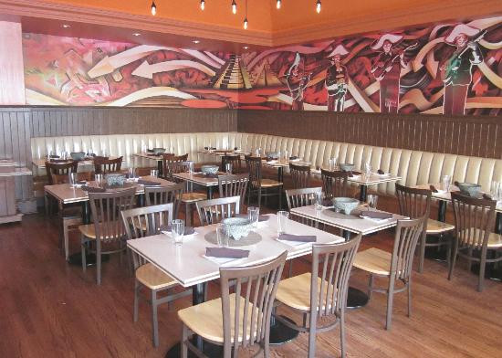 阿灵顿海茨餐馆和美食-Mago Grill