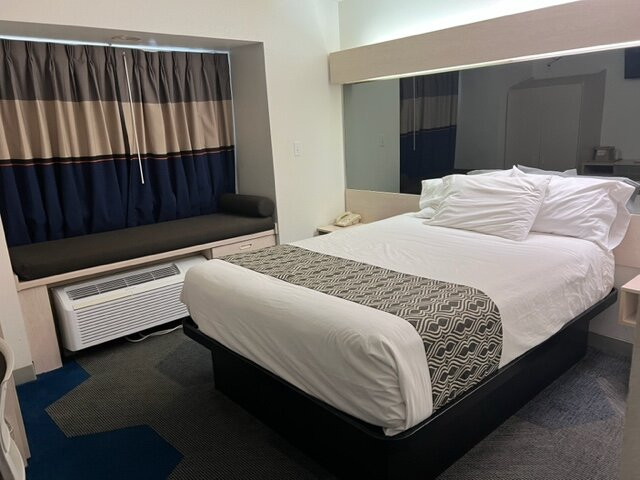 Microtel Inn & Suites by Wyndham Broken Bow主图