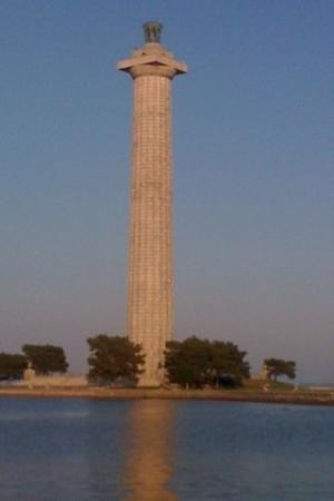 Perry's Victory & International Peace Memorial-Put in Bay必去景点