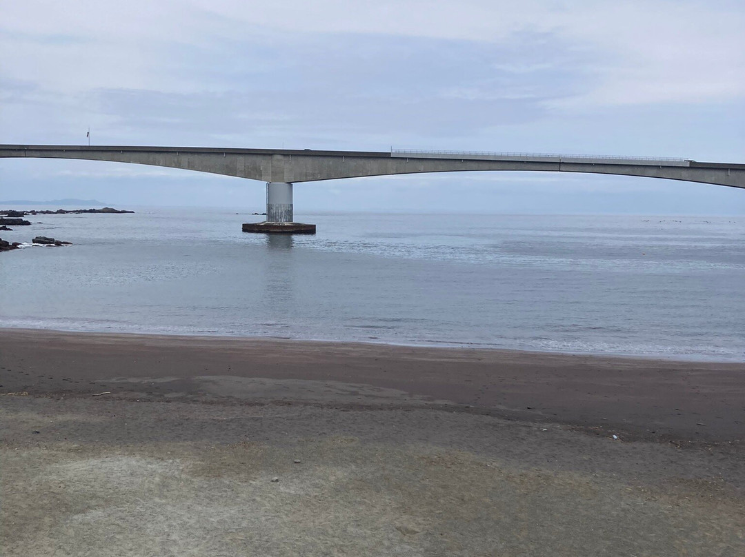 Iwa Beach-真鹤町必去景点