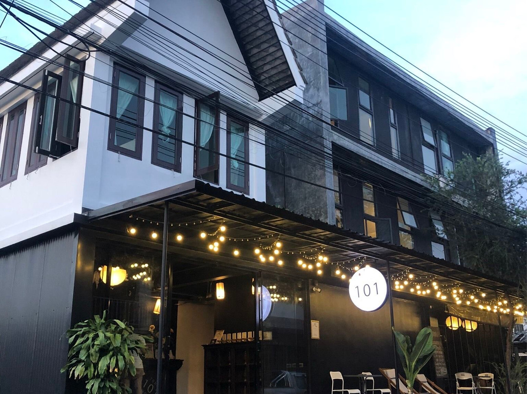 Trat 101 Hotel主图