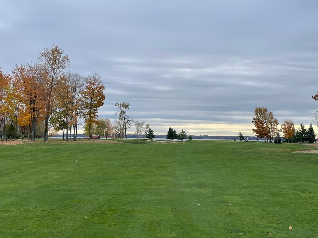 Atlantide Golf Club-Notre-Dame-de-l'Ile-Perrot必去景点