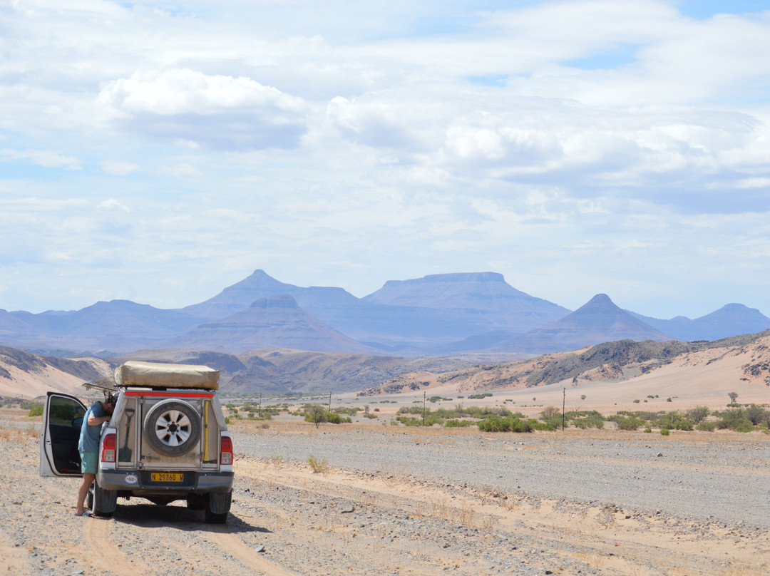 Make Tracks Car Hire and Tours-温德和克必去景点