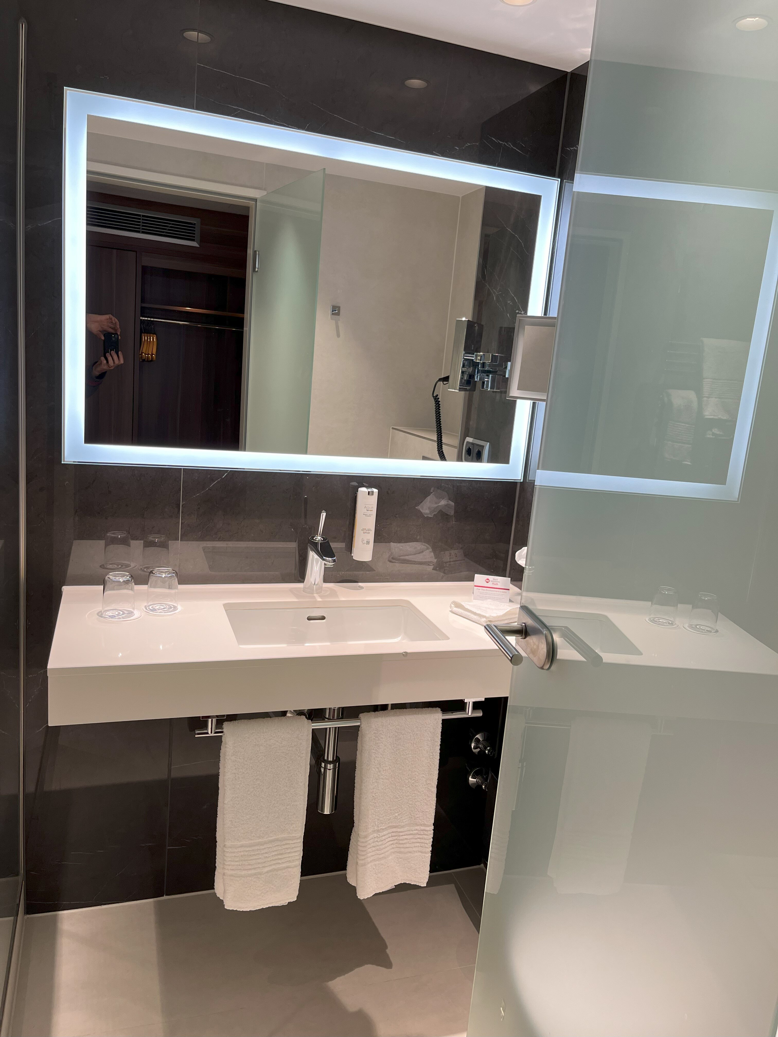 Best Western Plus Hotel Boettcherhof-浴室