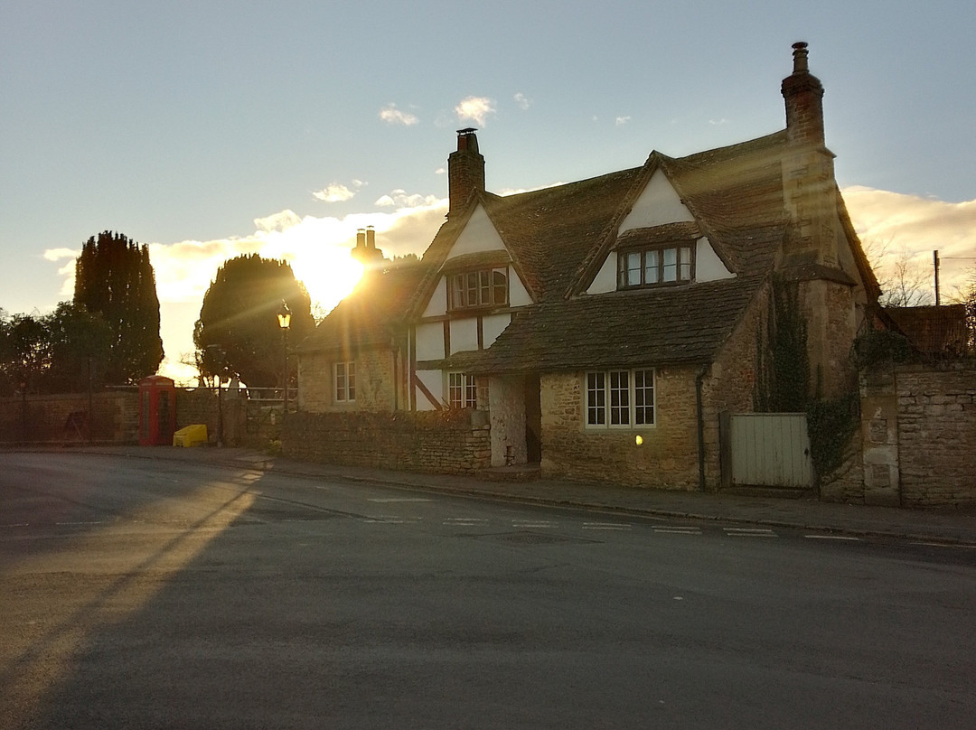 Lacock Abbey & Village景点图片