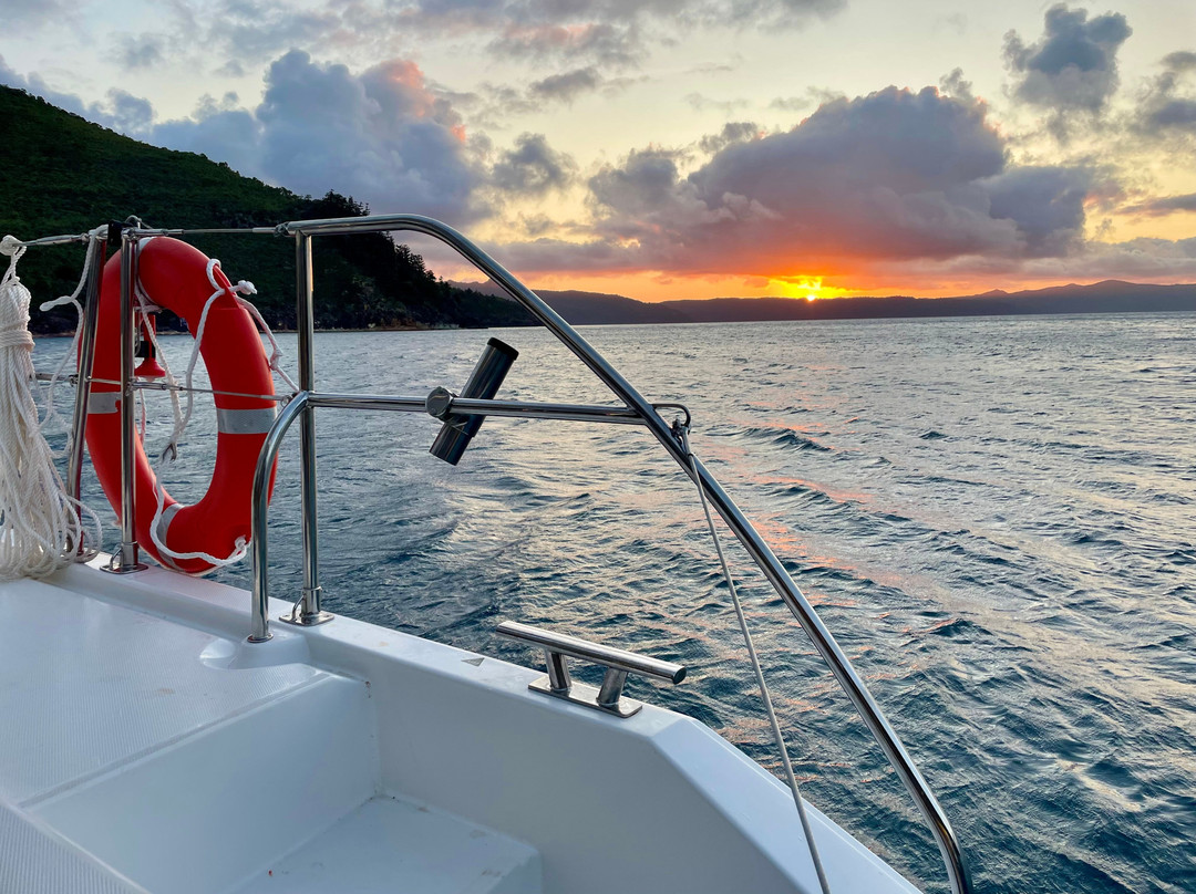 Sunsail Whitsundays-艾尔利滩必去景点