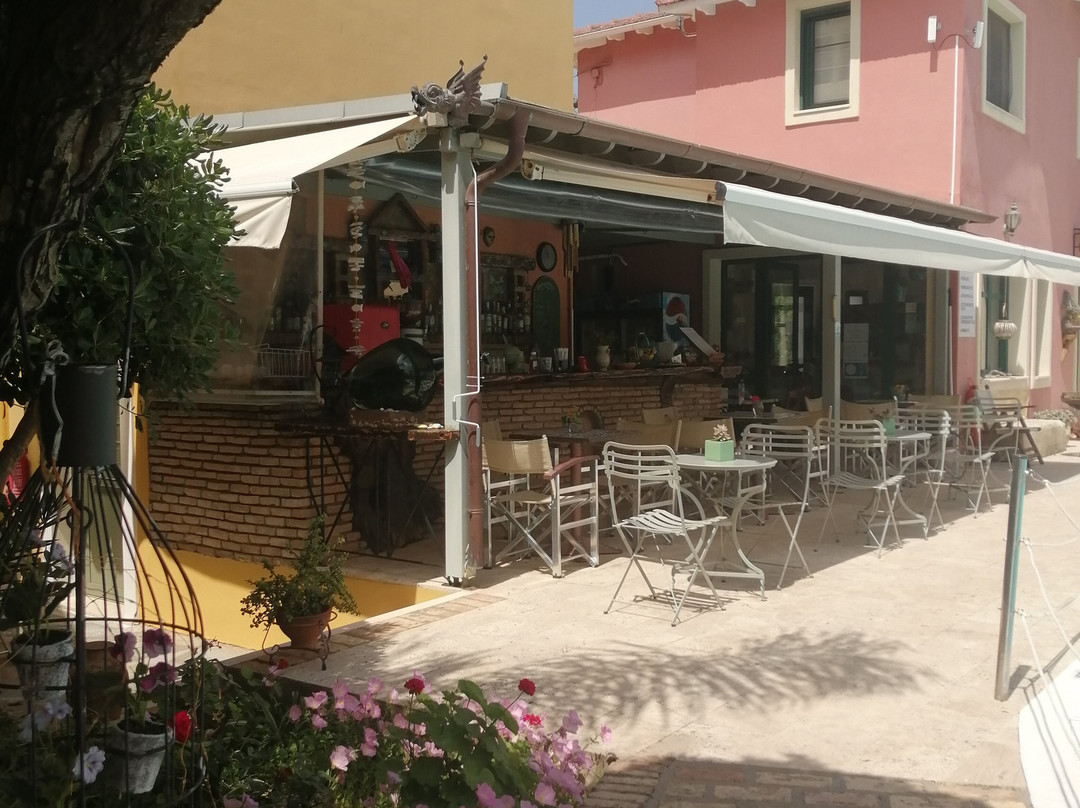 Alkyon Apartments & Villas Hotel主图