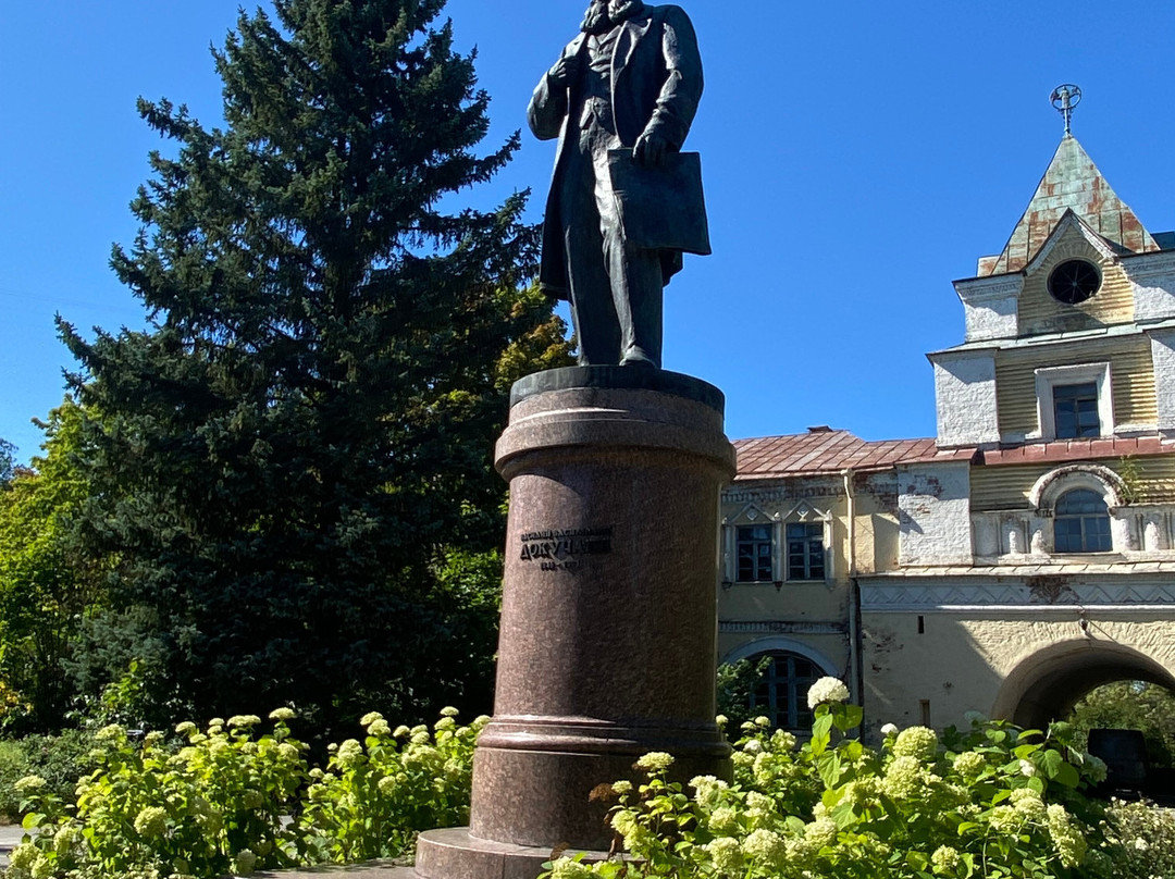 V.V. Dokuchaev Monument景点图片