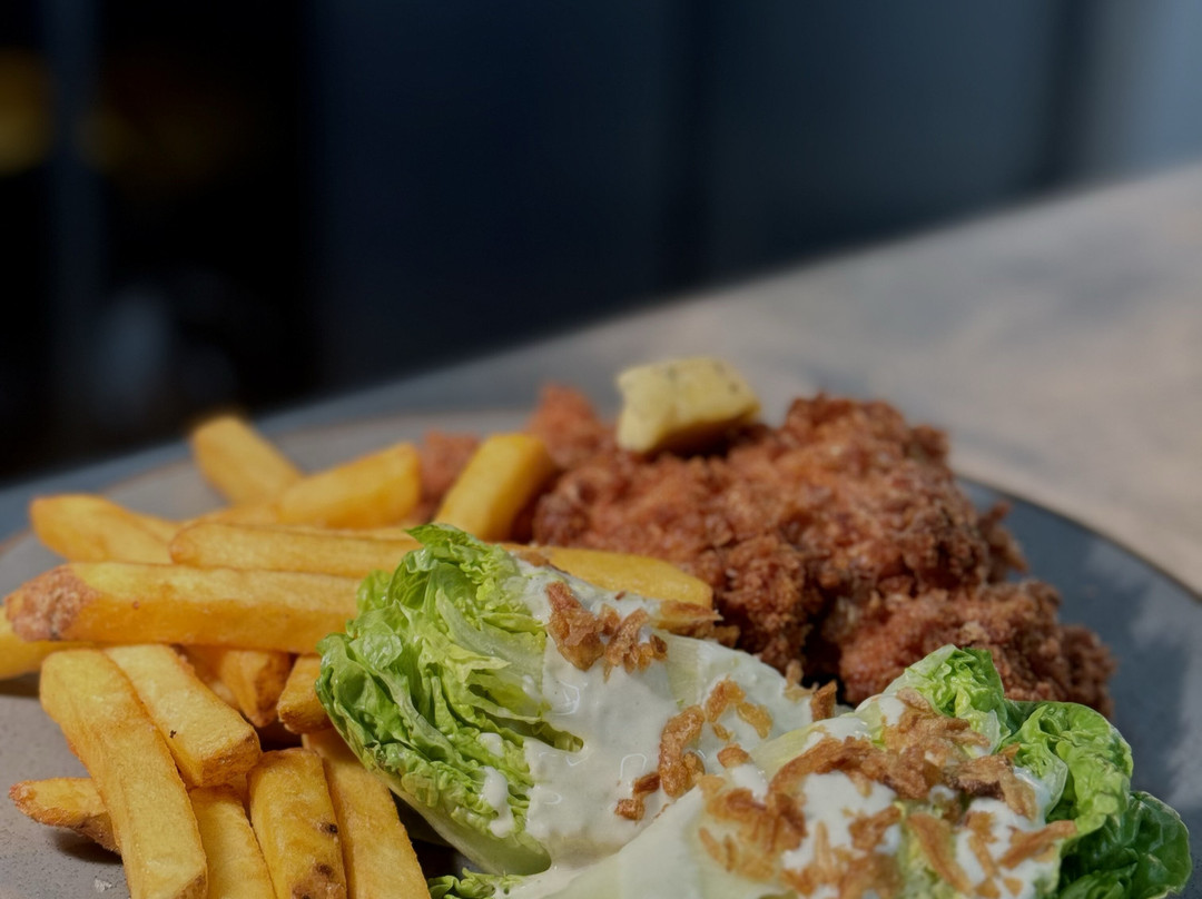 The Queens Head主图