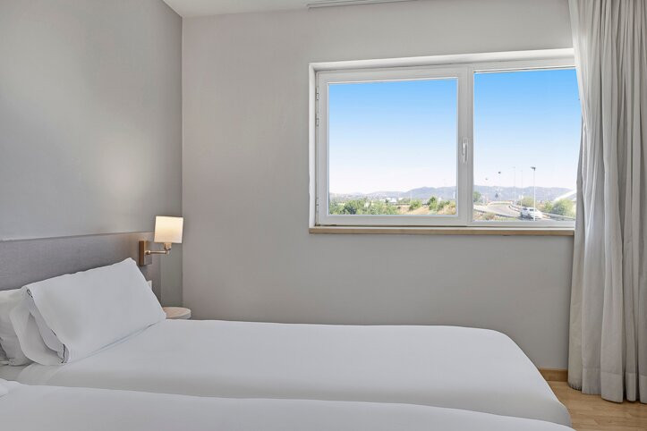 拉斯洛萨旅行酒店主图