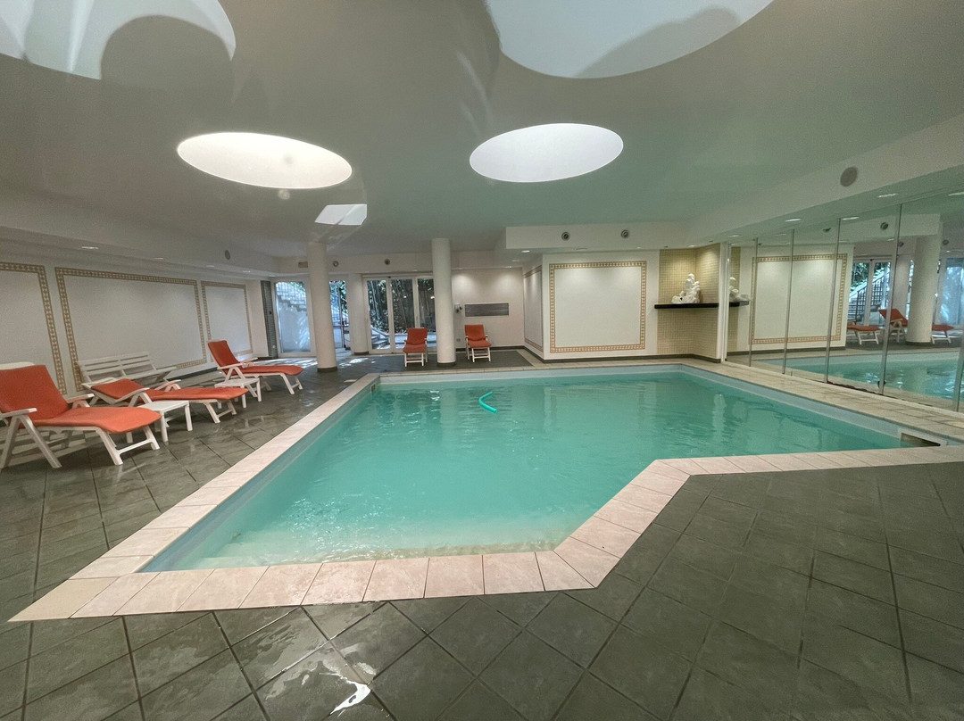 丽都拉佩拉尼拉酒店主图