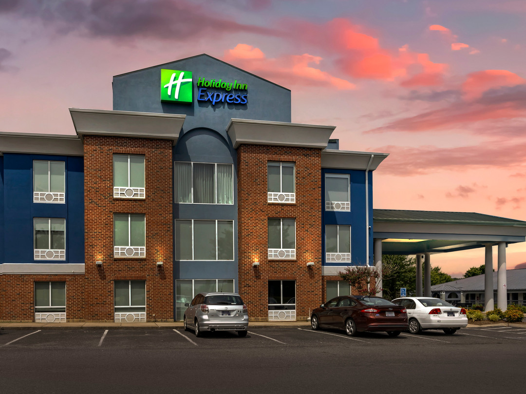 Holiday Inn Express 白宫主图