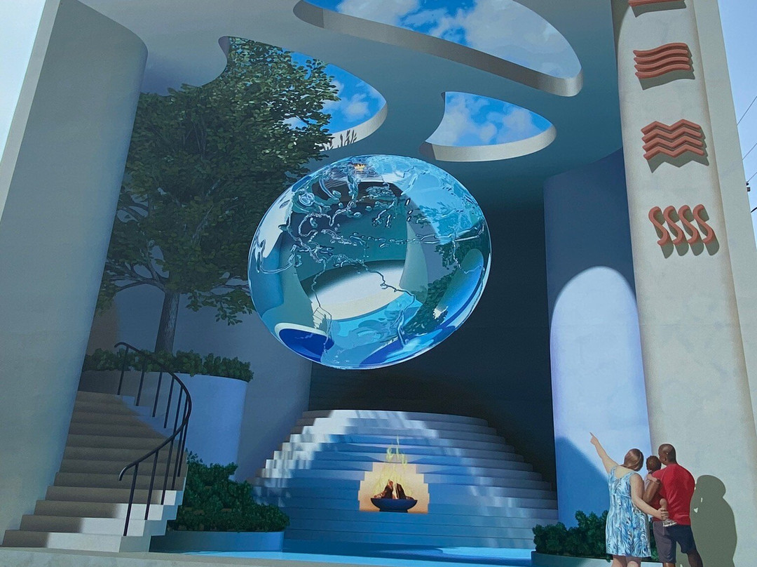 Sherbrooke's Murals on BaladoDiscovery-舍布鲁克必去景点