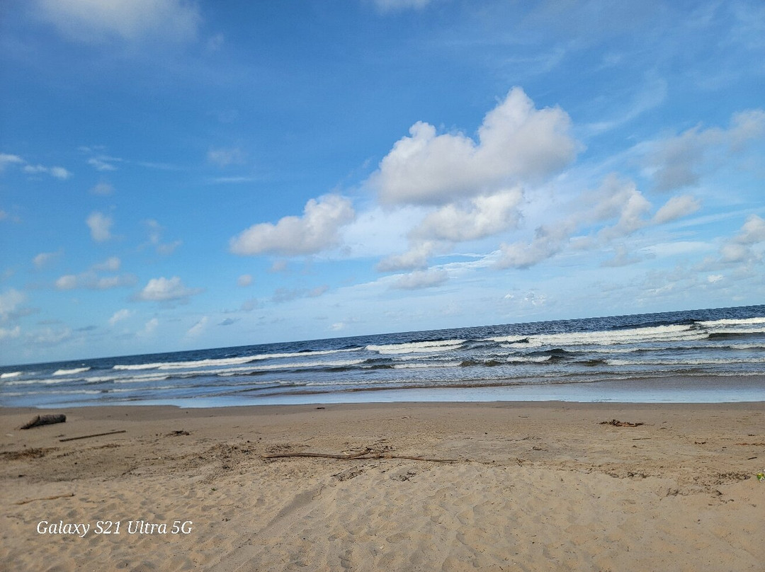 Harry's Beach
