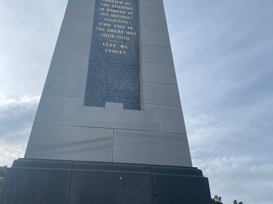 Bairnsdale Cenotaph景点图片