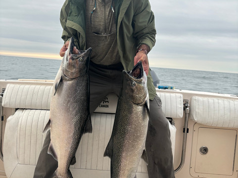 Angler's Edge Fishing Charters-多伦多必去景点