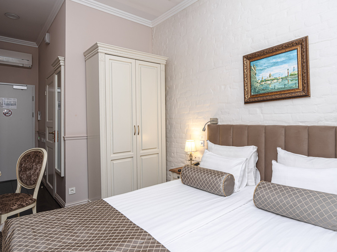 Galunov Hotel主图