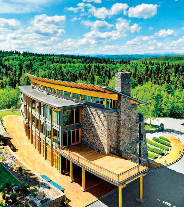 Azuridge Estate Hotel主图