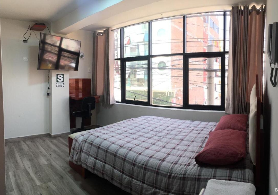 A-Hope Suite Hotel主图