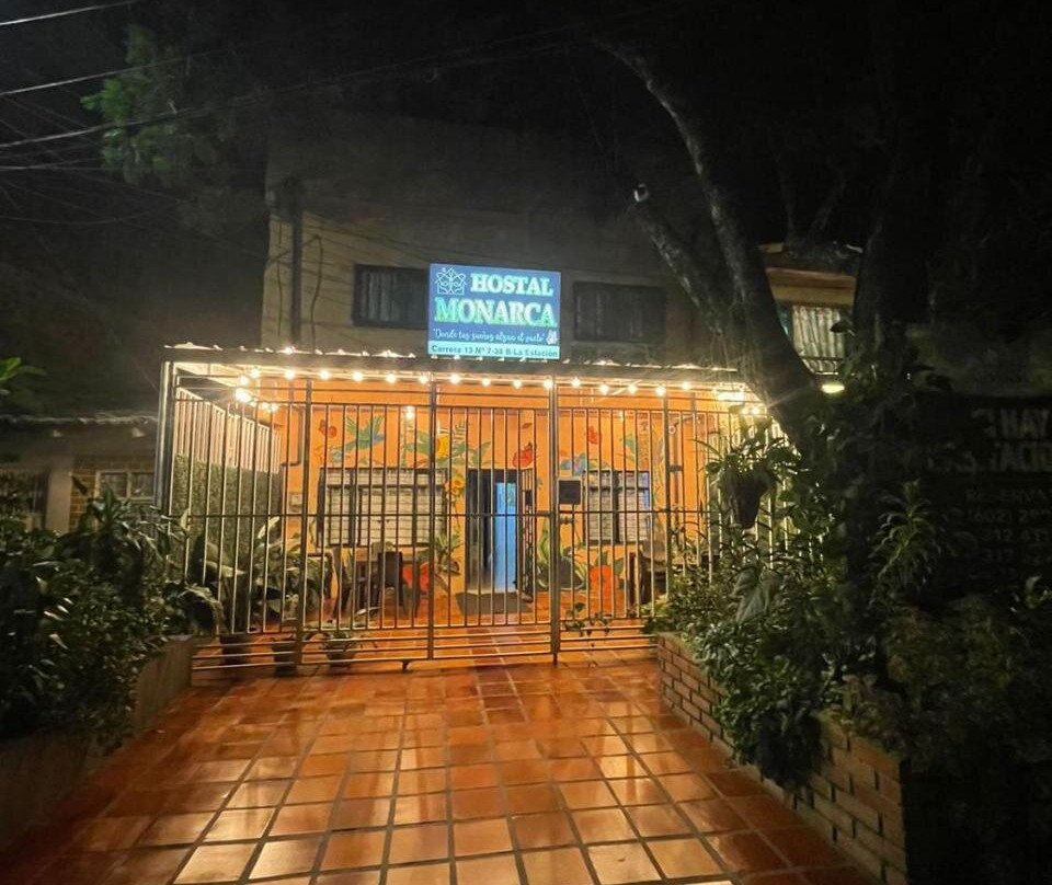 Hostal MONARCA