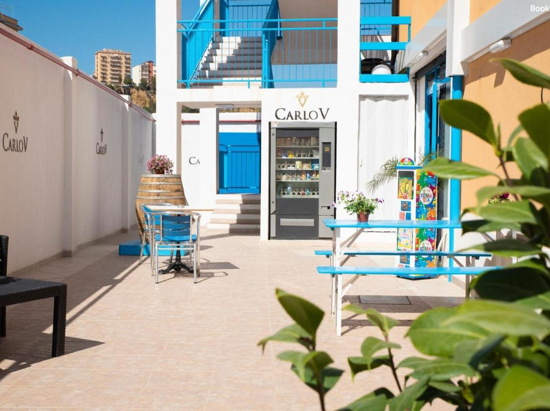 Carlo V Holiday Rooms主图