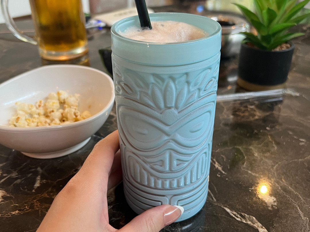 Cocktails & Dreams Lardos-Lardos必去景点