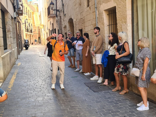 No Frills Excursions-阿尔库迪亚港必去景点