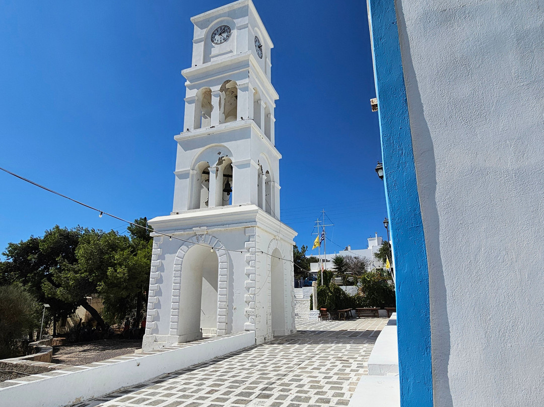 Church of Agios Haralambos-Adamas必去景点