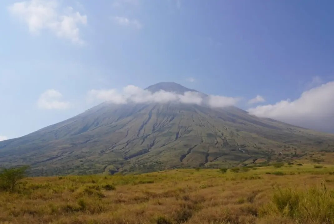 Volcano Ol Doinyo Lengai-纳特龙湖必去景点