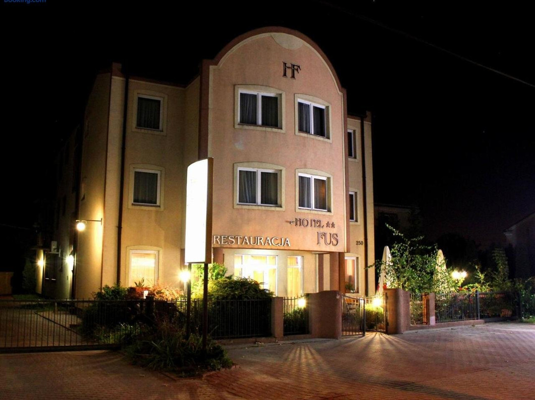 Pruszkow酒店住宿-Hotel Fus