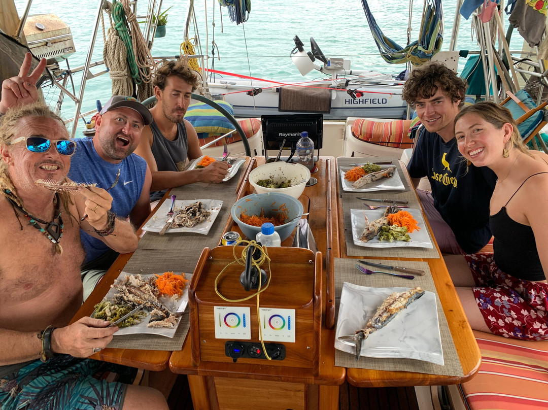 Sailing Sophisticated Lady-Bocas del Toro必去景点