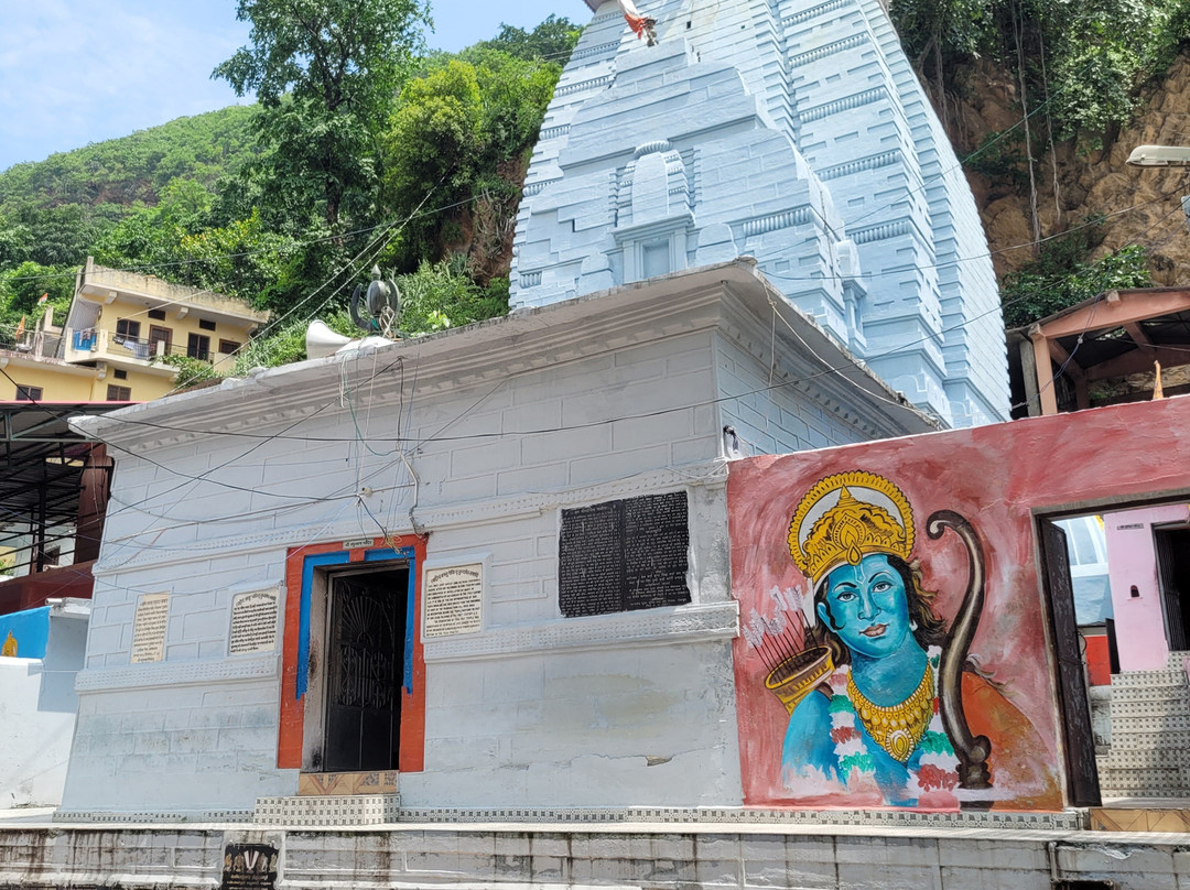Raghunath Temple景点图片