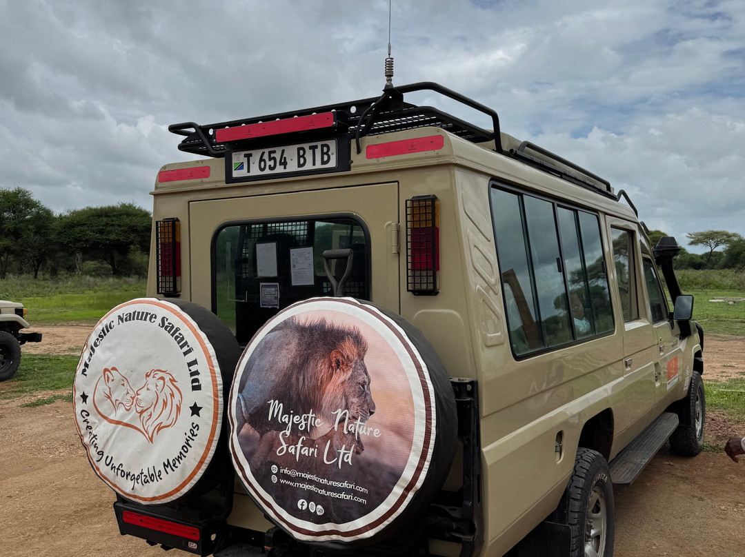 Majestic Nature Safari-阿鲁沙必去景点