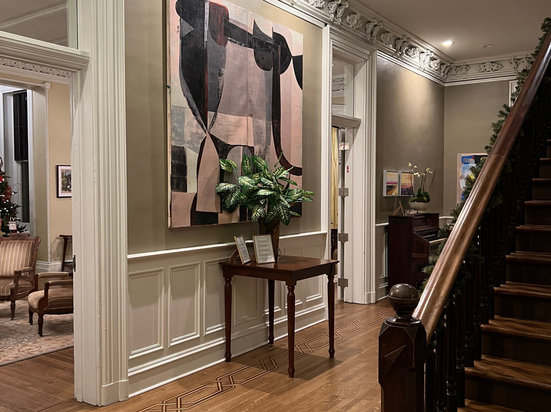 The James Lee House主图