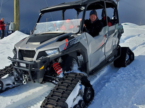 Full Cyrcle Adventures-基洛纳必去景点