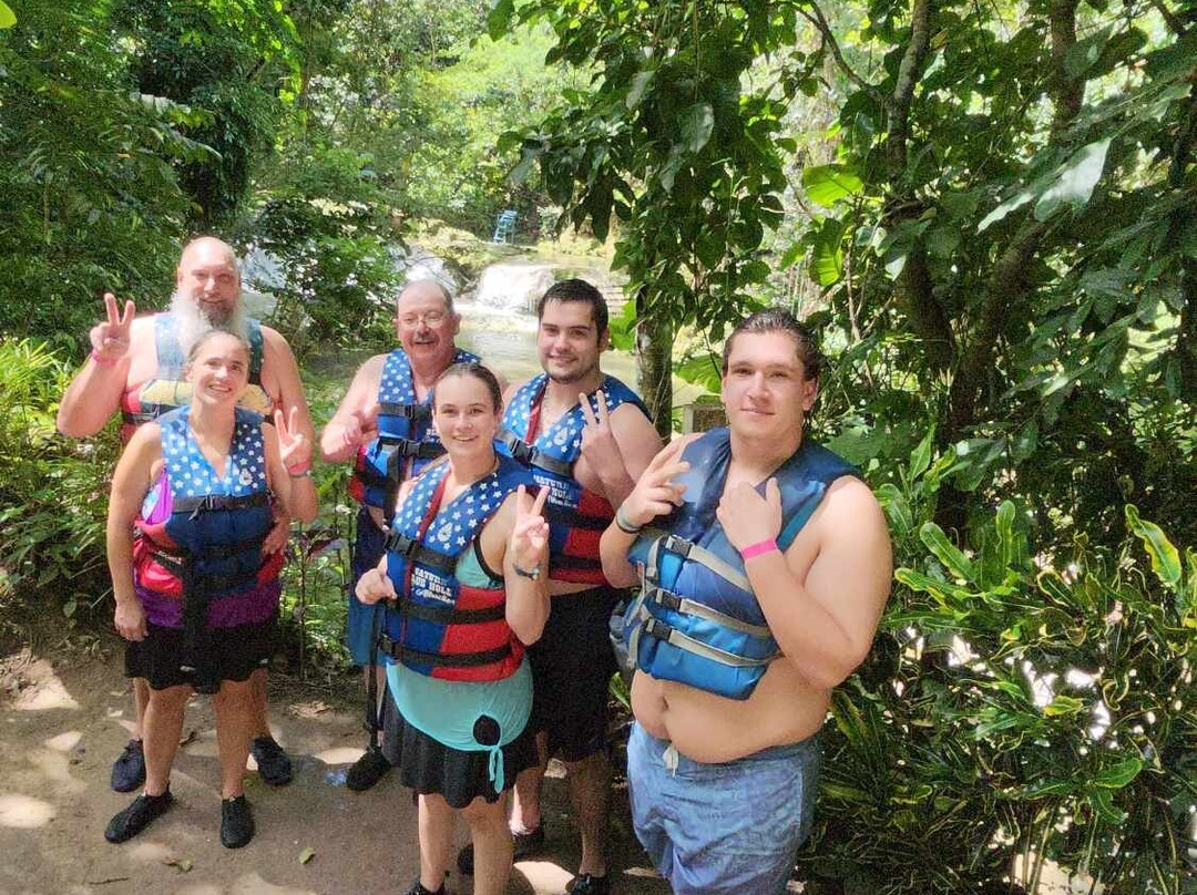 Travel Jamaica Tours-奥乔里奥斯必去景点