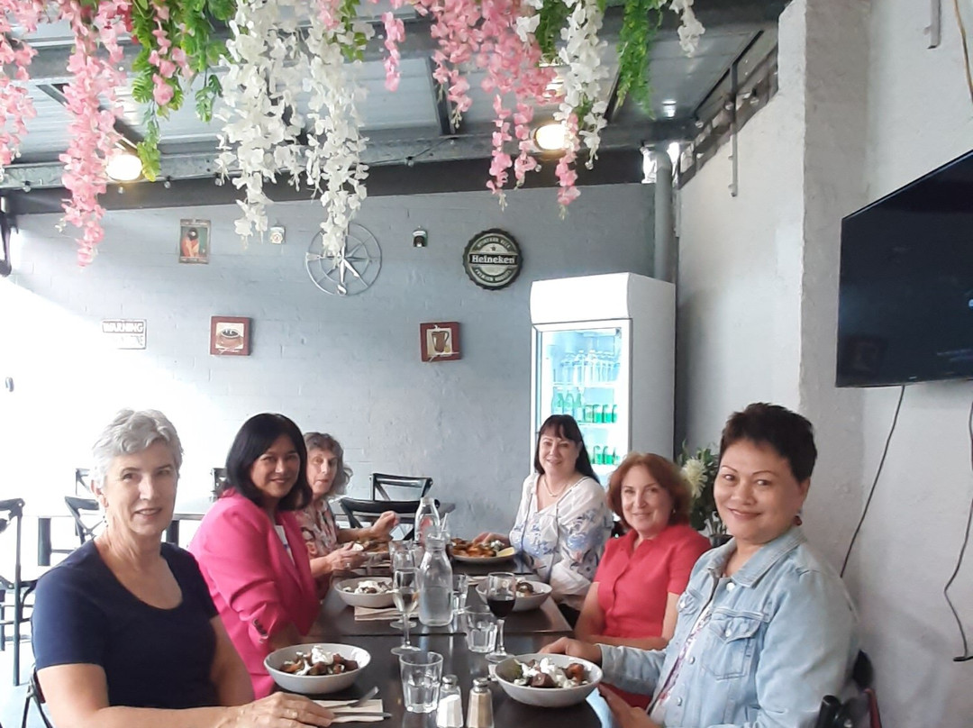 The Highlands Classic Cafe