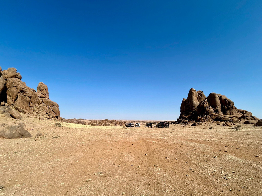 Ikh Gazriin Chuluu Nature Reserve-Mandalgovi必去景点