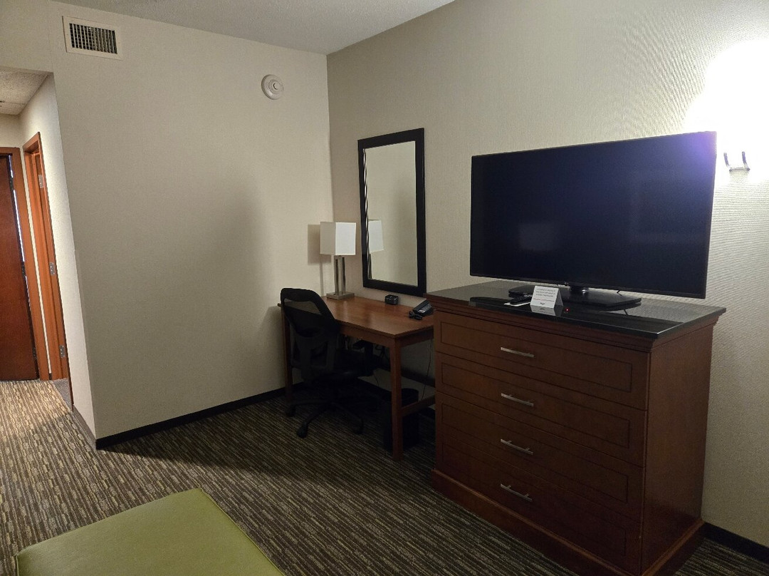 Drury Plaza Hotel Columbia East主图