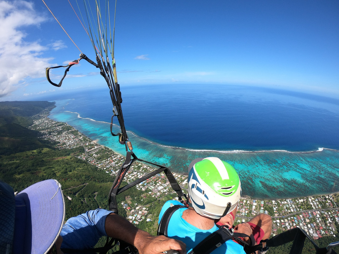 Tahiti Parapente景点图片