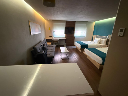 City Express Suites By Marriott Querétaro主图