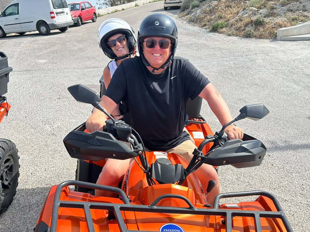 Freedom Rentals Santorini-圣托里尼必去景点