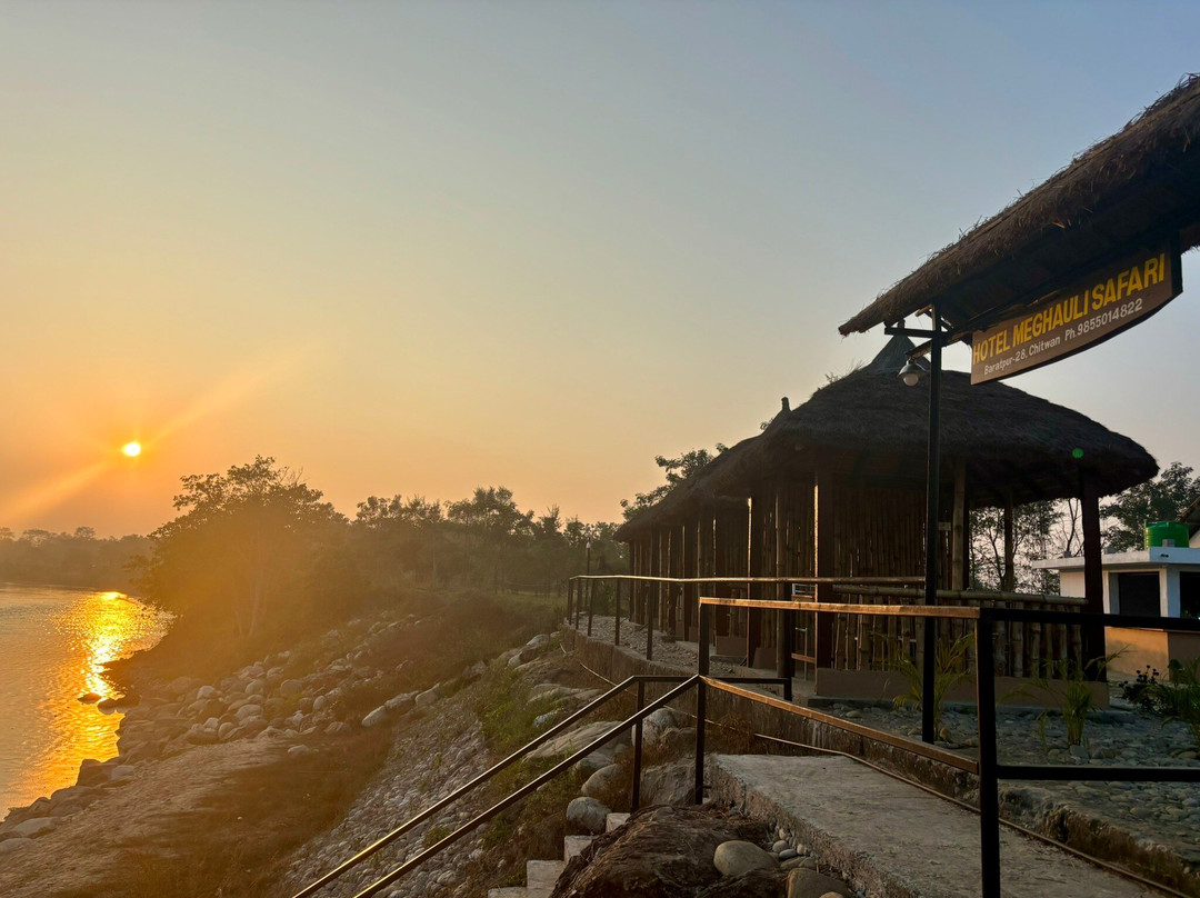 Hotel Meghauli Safari