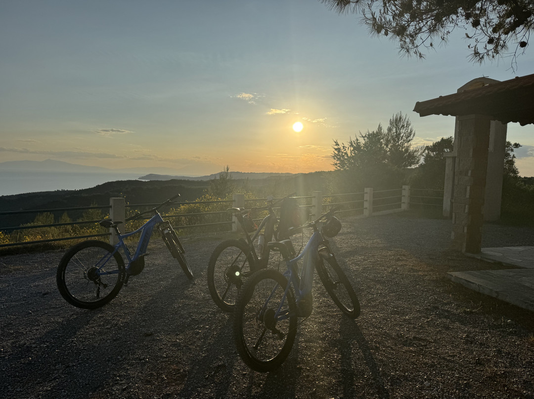Halkidiki Ebike Suntours-Hanioti必去景点