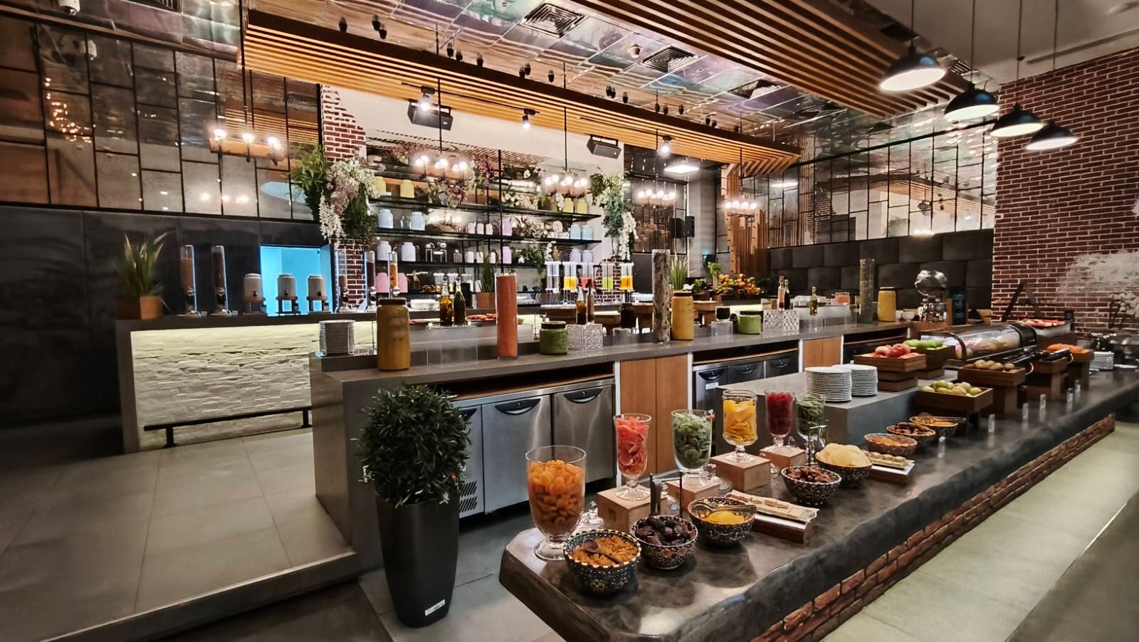 迪拜中央大街凯宾斯基酒店-餐饮