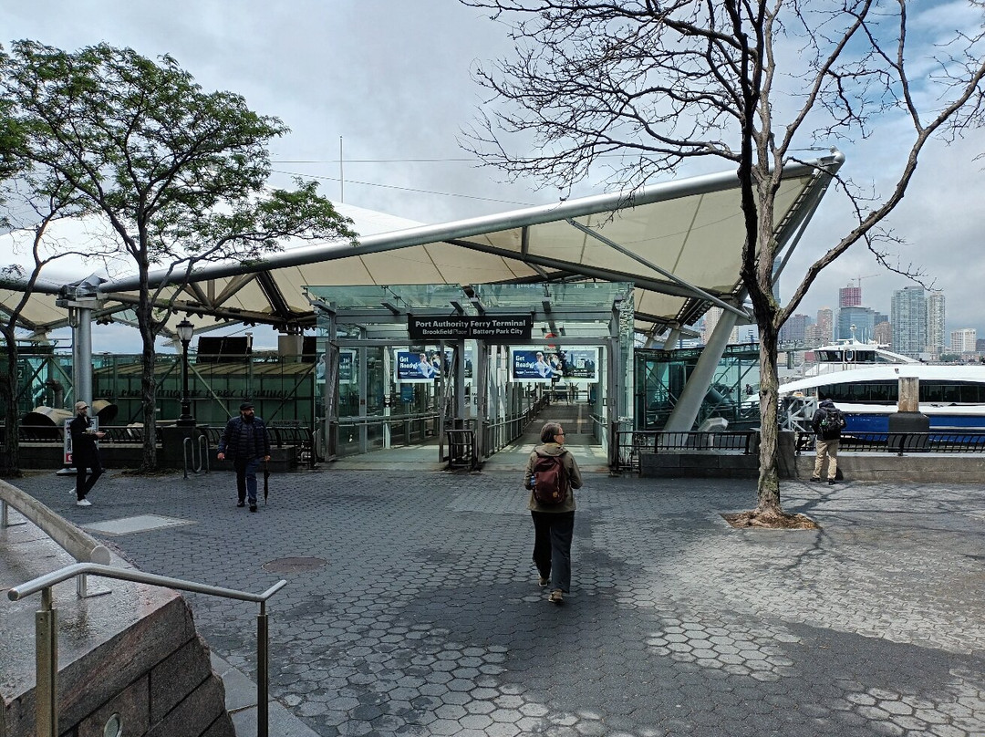 Downtown Jersey City, New Jersey - Waterfront 9/11 Memorial - #8-泽西城必去景点
