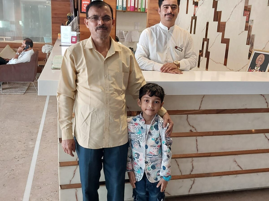 Rang Lords Inn Bharuch主图