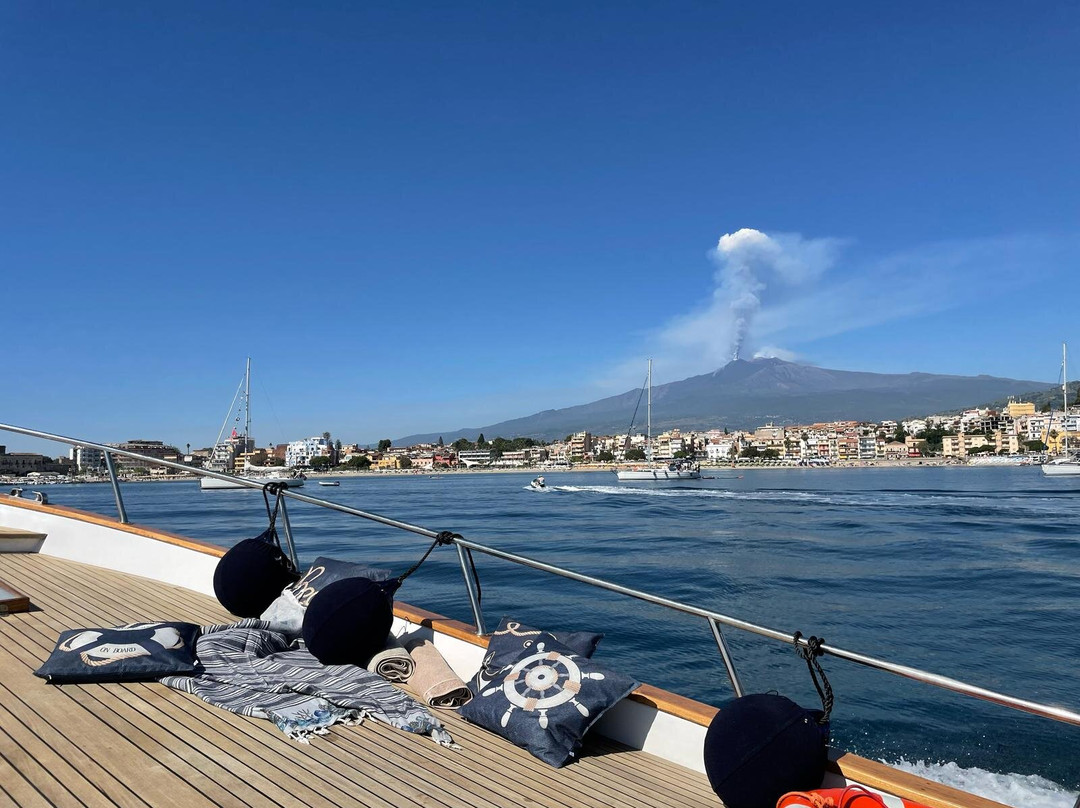 Charter Boat Taormina-Giardini Naxos必去景点
