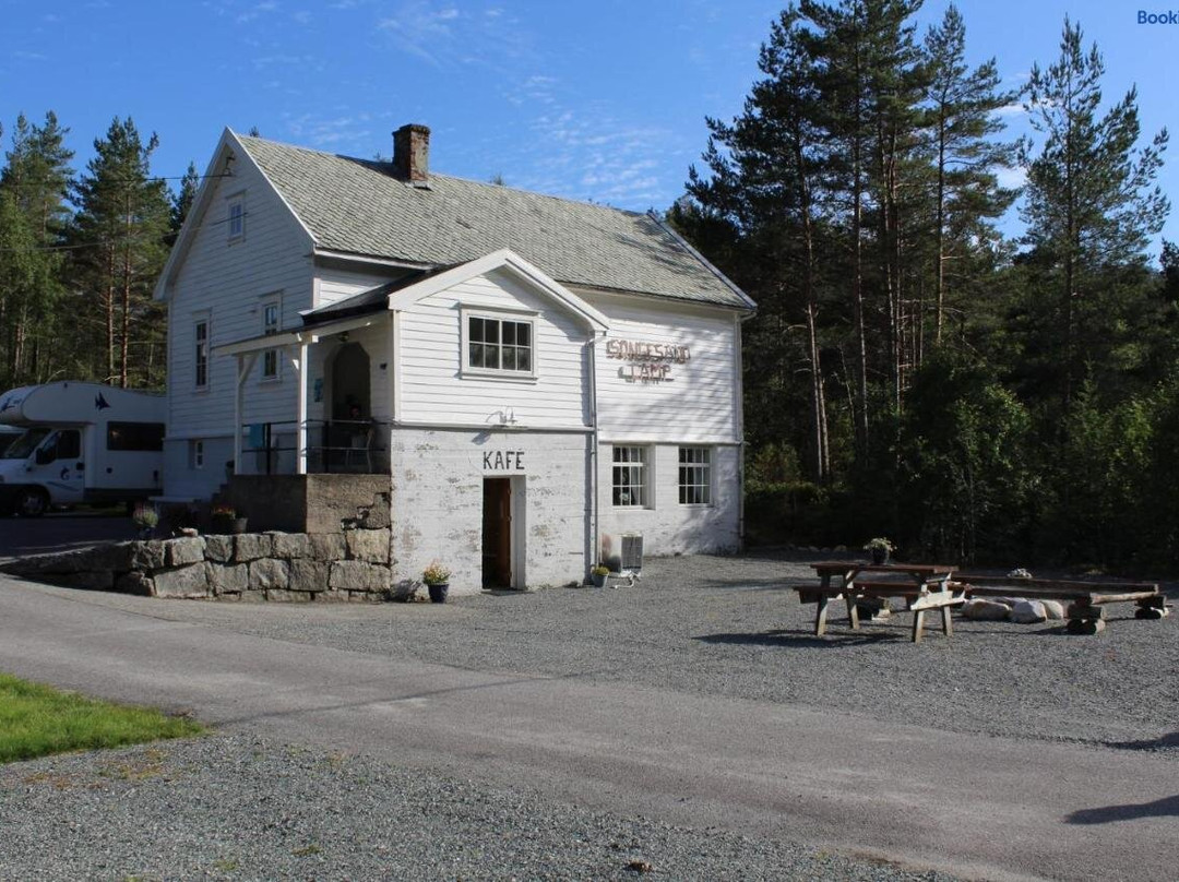 Songesand Camp