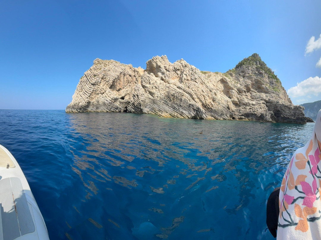 Achilleon Diving Center-Paleokastritsa必去景点